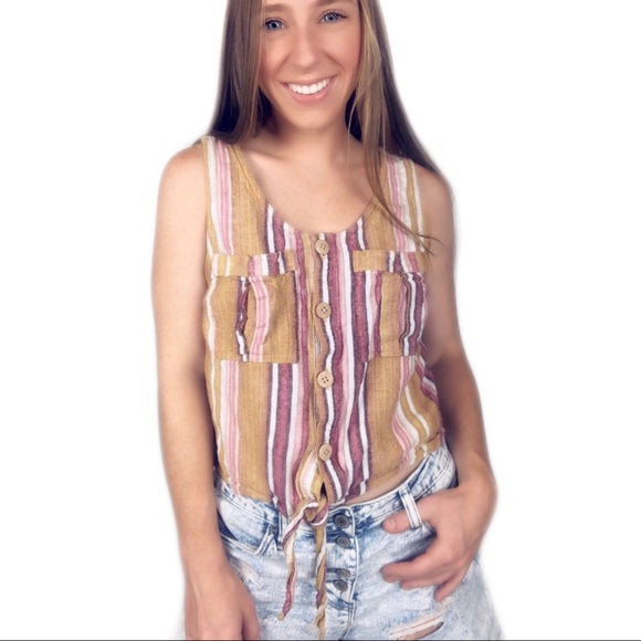 Vanilla Star Tops - Vanilla Star cropped button tie up vest top large